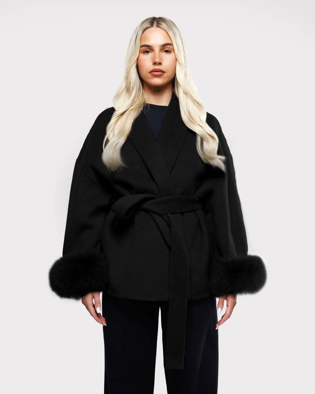 Cappotto Aurora con Polsini in Eco-Pelliccia